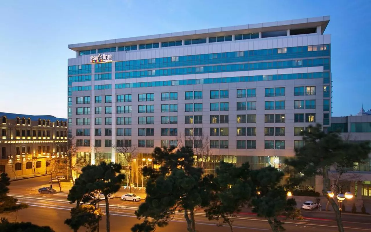 PARKINNBYRADISSON_SHABAVIZ (21).jpg